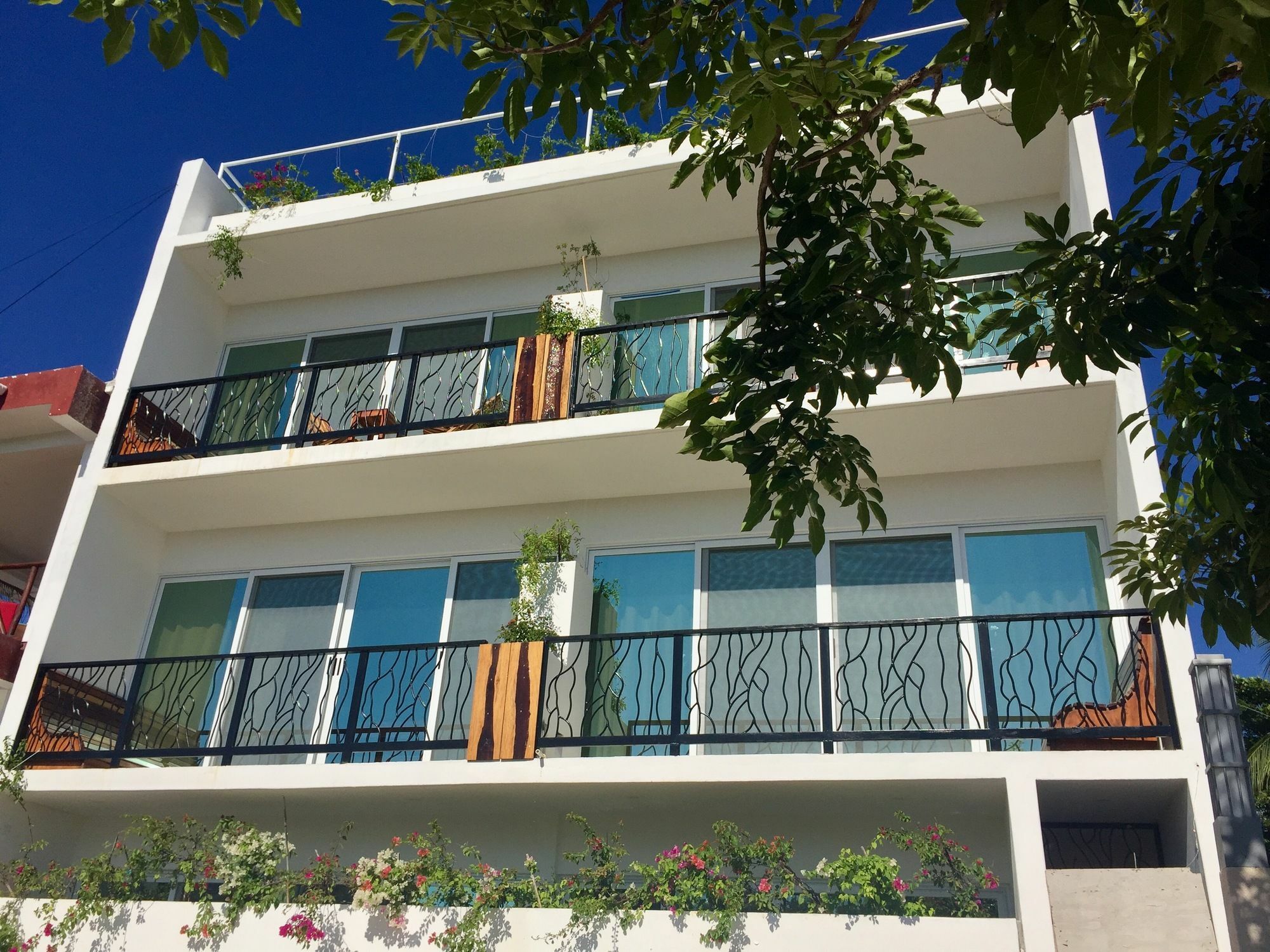 Ocean Zen On 5th Avenue - Adults Only Apartahotel